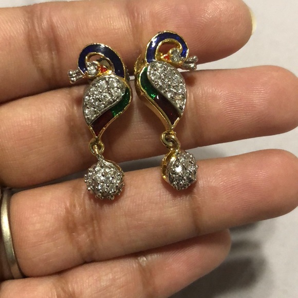 Indian Peacock Earrings - Picture 1 of 4
